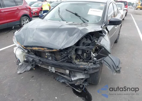 2016 Nissan Sentra Fe+ S/S/Sl/Sr/Sv z USA, uszkodzony, nr VIN 3N1AB7AP4GL643745